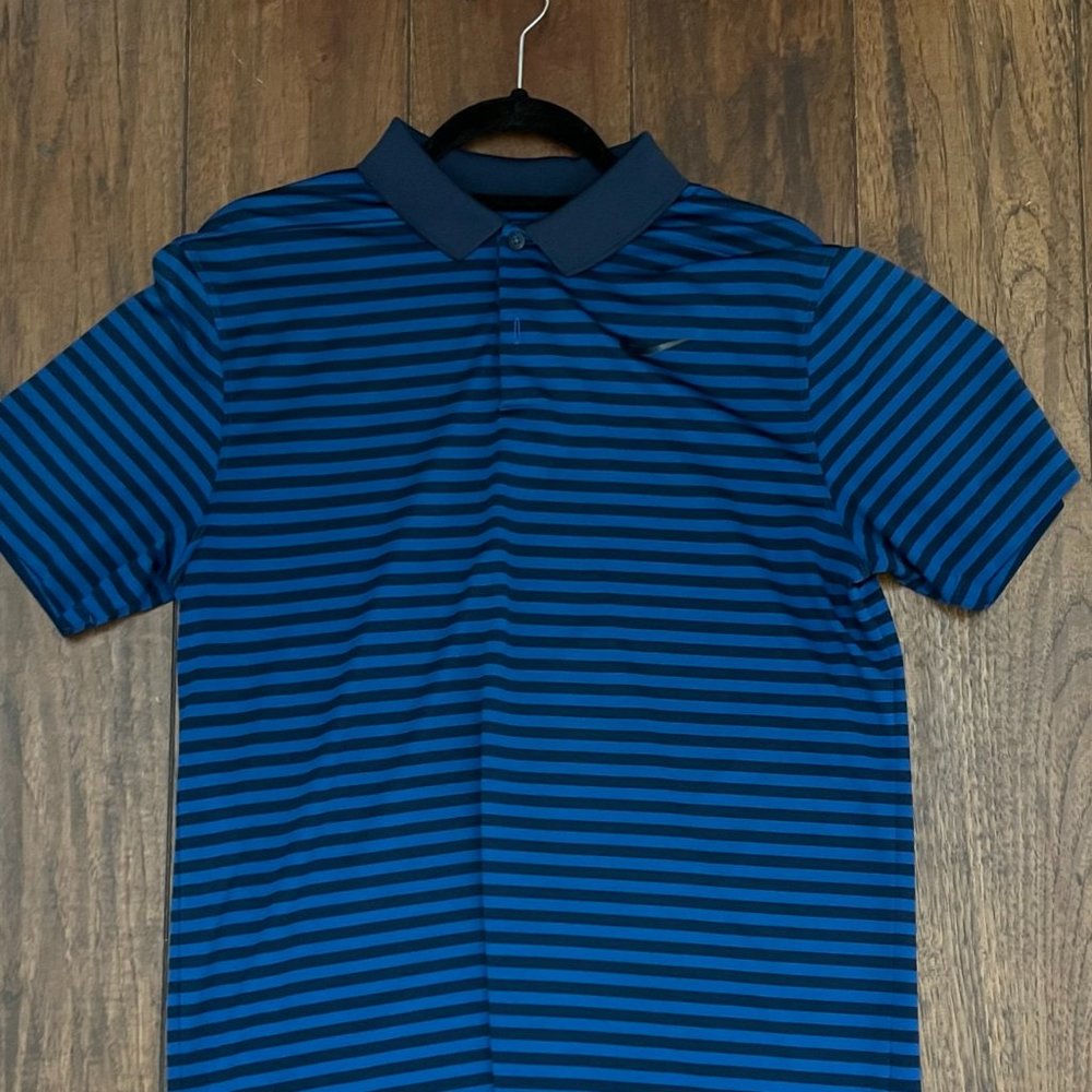 Nike Dri Fit Golf Shirt
